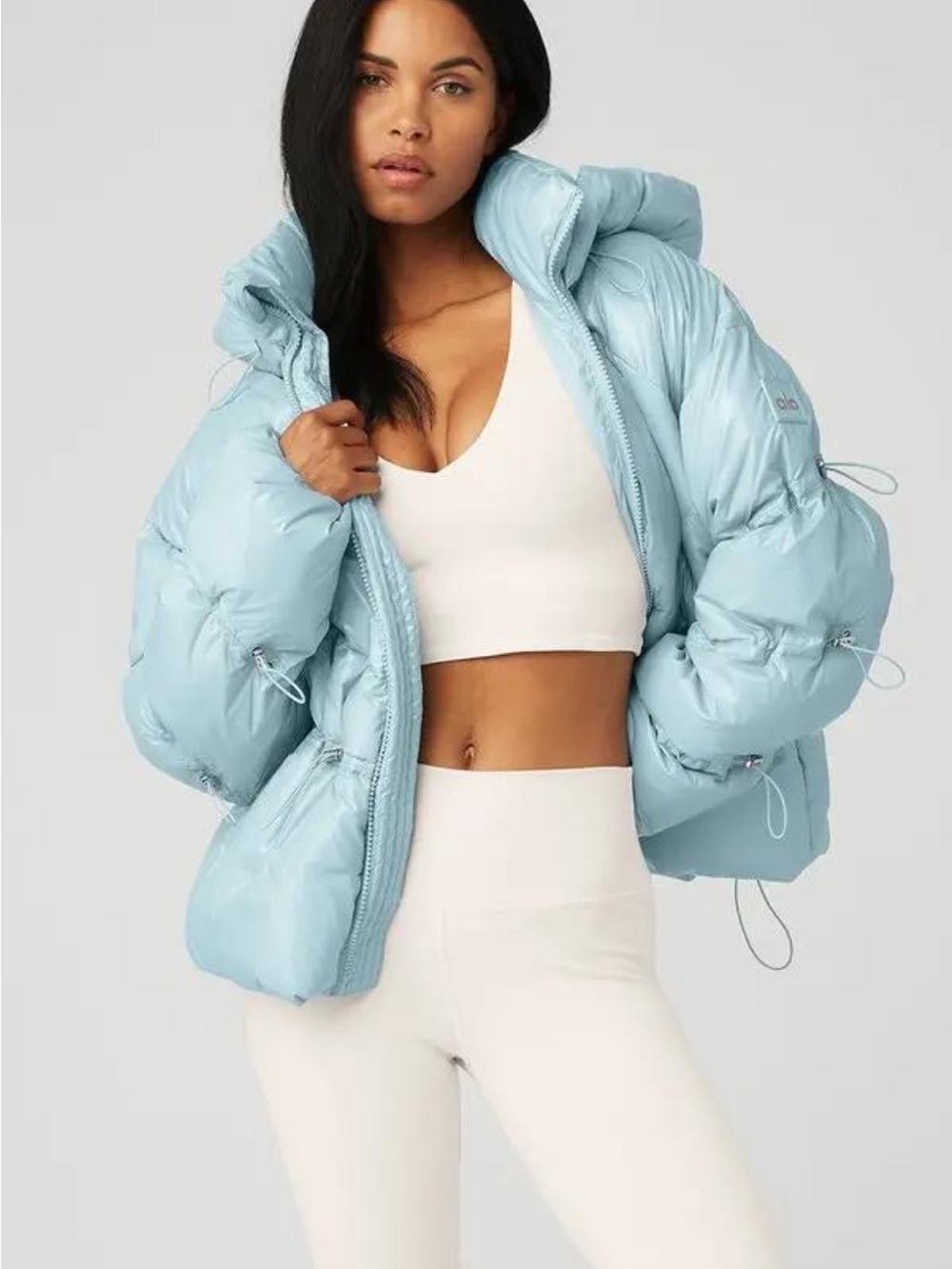 ALO Yoga Stunner Puffer Jacket Chalk Blue Size L